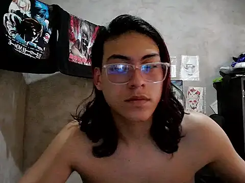 dirty model online show from May 17, 7:21 pm
