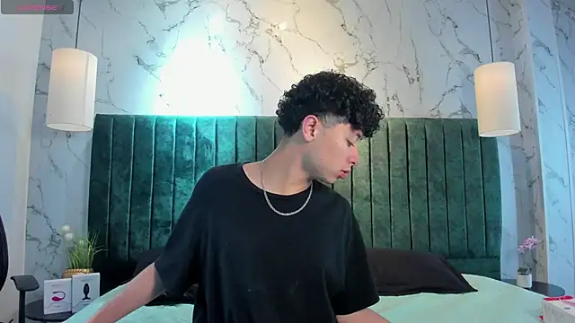 NoahDupont online show from October 12, 1:21 pm