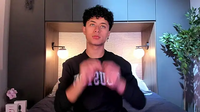 NoahDupont online show from October 22, 11:32 am