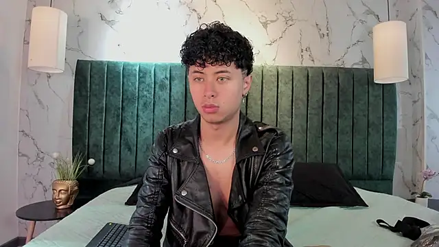 NoahDupont online show from October 29, 11:45 am