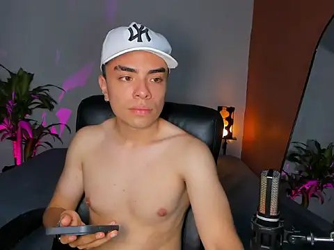 obzidyan online show from September 23, 11:52 pm