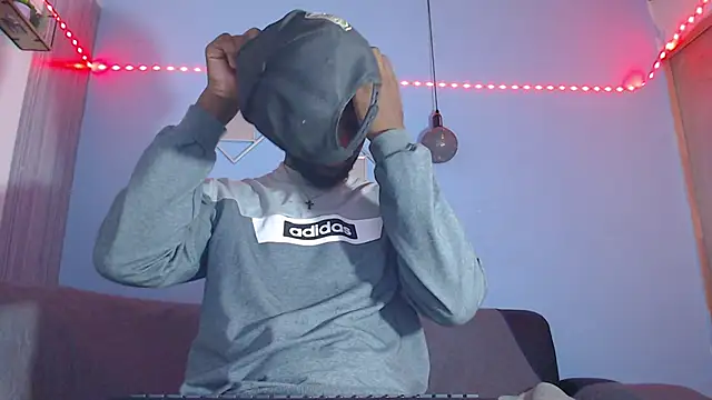 eebony stallion online show from March 12, 8:37 pm