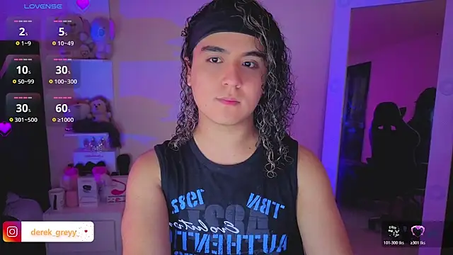 derek greyy  online show from February 27, 8:20 pm