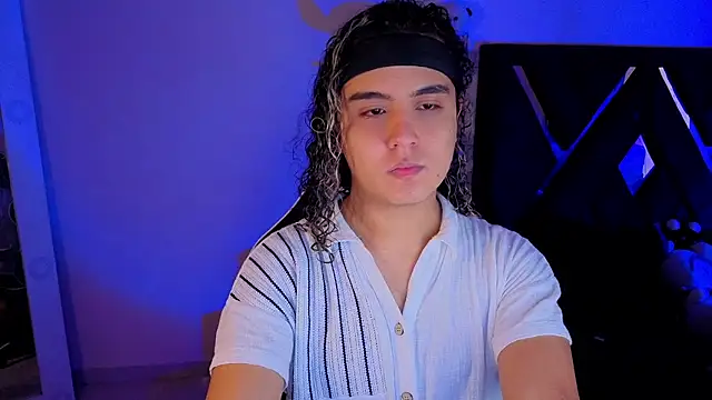 derek greyy  online show from March 18, 11:24 am