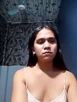 lexyyr17 online show from March 2, 12:13 am