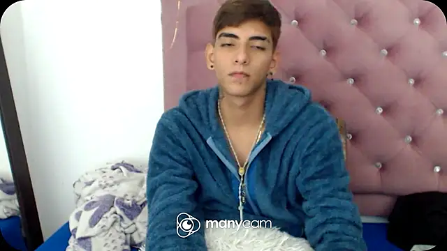 SkyAndSeth online show from September 19, 5:42 am