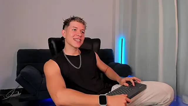 nathan blake online show from October 17, 7:38 pm