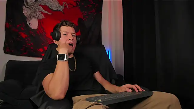 Snapshot of nathan_blake chatting on February 25, 7:56 pm nathan blake online show from February 25, 7:56 pm