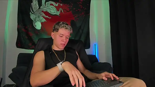 Snapshot of nathan_blake chatting on March 17, 5:16 pm nathan blake online show from March 17, 5:16 pm