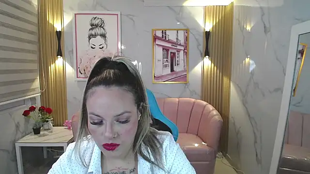 Jade Jones a online show from October 2, 3:57 am