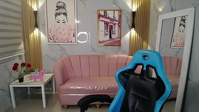 Jade Jones a online show from October 15, 4:01 am