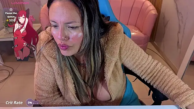 Jade Jones a online show from February 3, 6:40 am