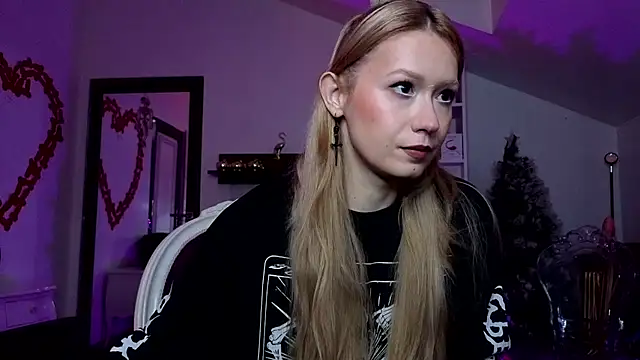 Snapshot of kulteacher chatting on November 4, 12:15 pm kulteacher online show from November 4, 12:15 pm