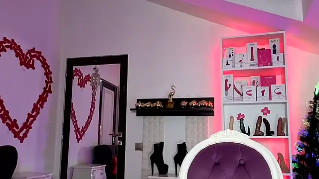 Snapshot of kulteacher chatting on December 4, 8:12 am kulteacher online show from December 4, 8:12 am