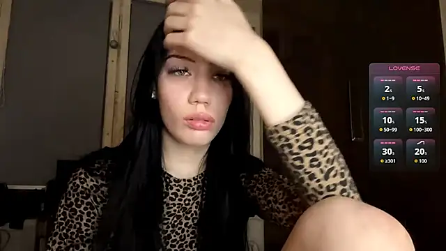 AlfredaBillegas online show from October 3, 5:54 pm