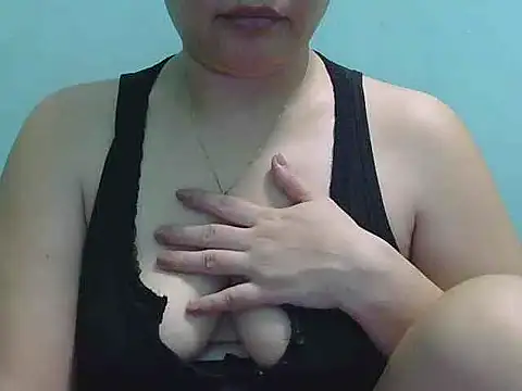 Snapshot of sexychubb101 chatting on October 18, 10:16 am sexychubb101 online show from October 18, 10:16 am