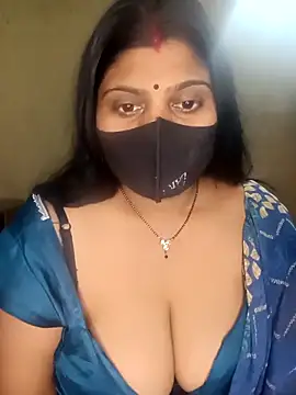 reena502 online show from May 7, 7:03 am