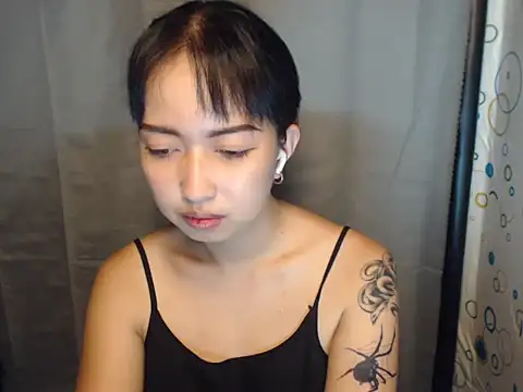 Snapshot of Soft_Angel8 chatting on April 25, 5:21 am Soft Angel8 online show from April 25, 5:21 am