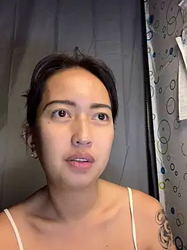 Snapshot of Soft_Angel8 chatting on May 16, 6:10 am Soft Angel8 online show from May 16, 6:10 am
