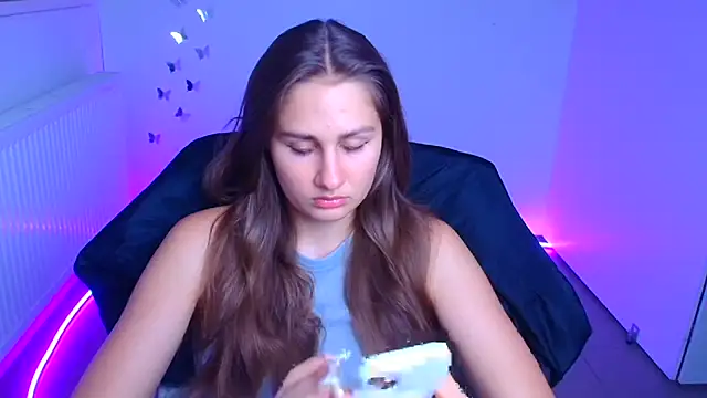 Stefanie Sweet online show from September 23, 5:32 am