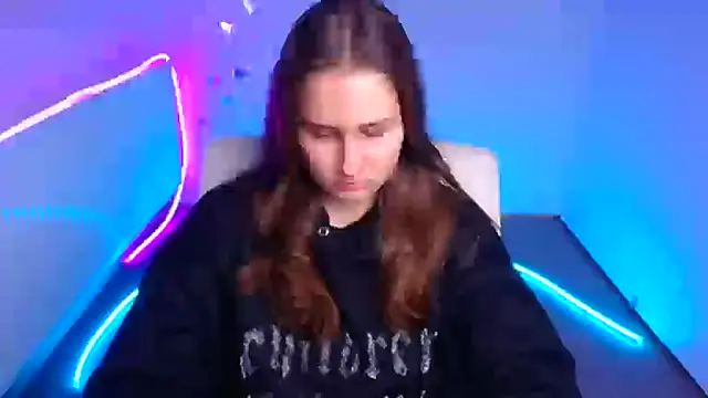 Stefanie Sweet online show from October 24, 5:26 am