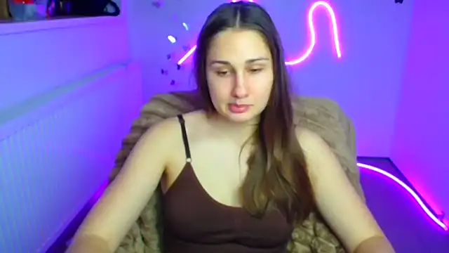 Snapshot of Stefanie_Sweet chatting on April 10, 5:34 am Stefanie Sweet online show from April 10, 5:34 am