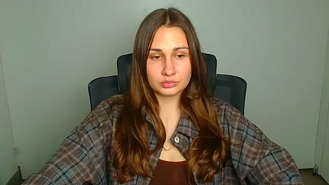 Snapshot of Stefanie_Sweet chatting on April 14, 5:35 am Stefanie Sweet online show from April 14, 5:35 am