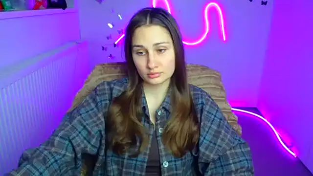 Snapshot of Stefanie_Sweet chatting on April 22, 5:32 am Stefanie Sweet online show from April 22, 5:32 am