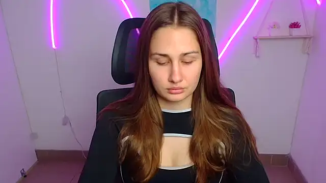 Snapshot of Stefanie_Sweet chatting on May 15, 5:47 am Stefanie Sweet online show from May 15, 5:47 am