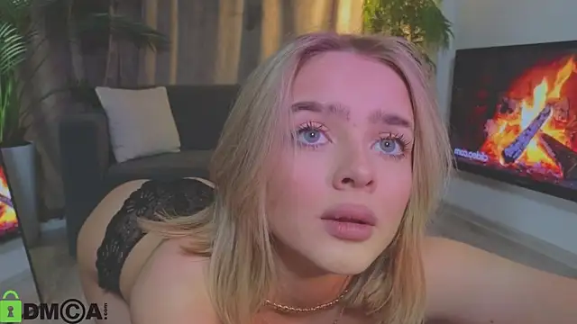 Snapshot of Relax_Time_ chatting on October 25, 3:51 pm Relax Time online show from October 25, 3:51 pm