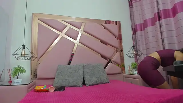 MiaCours online show from January 5, 7:06 pm