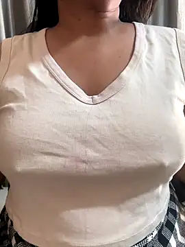 Maggi-is-back online show from December 20, 3:13 am