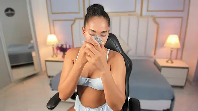 Snapshot of Ketty_89 chatting on October 15, 8:42 pm Ketty 89 online show from October 15, 8:42 pm