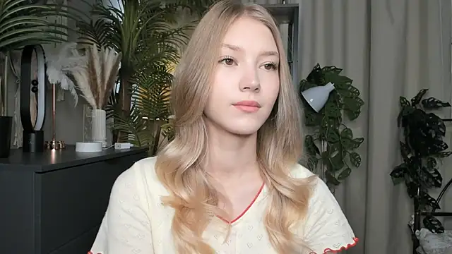 ChinBonnell online show from September 26, 5:44 am