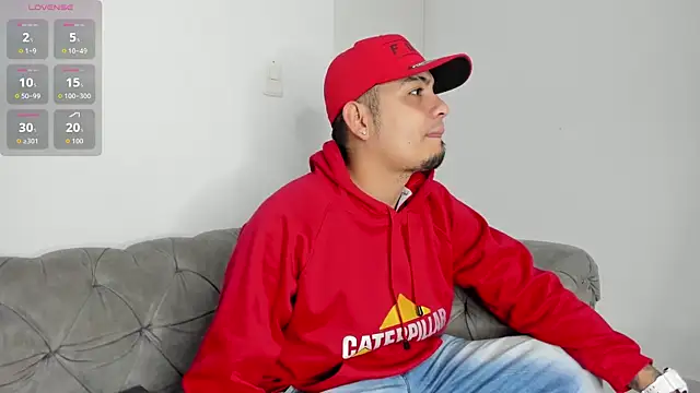 Snapshot of OwenStonne_ chatting on September 20, 3:40 am OwenStonne  online show from September 20, 3:40 am