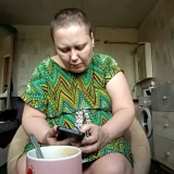 Snapshot of Tupo070481 chatting on April 19, 9:41 am Tupo070481 online show from April 19, 9:41 am