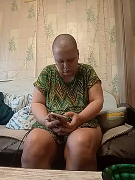 Snapshot of Tupo070481 chatting on June 16, 1:52 am Tupo070481 online show from June 16, 1:52 am