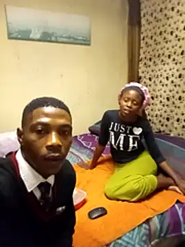 Snapshot of KruellaR1de3 chatting on February 13, 11:45 pm KruellaR1de3 online show from February 13, 11:45 pm