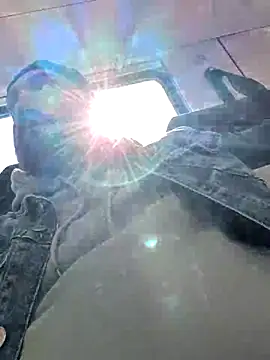 Snapshot of Florian123_sex chatting on September 15, 9:42 am Florian123 sex online show from September 15, 9:42 am