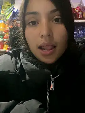 hotwife26 online show from January 18, 3:43 am