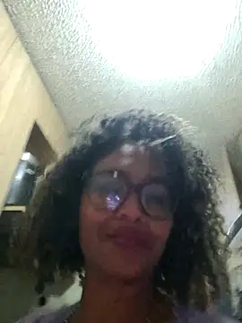 BiiancaEstradaa online show from February 4, 1:22 am