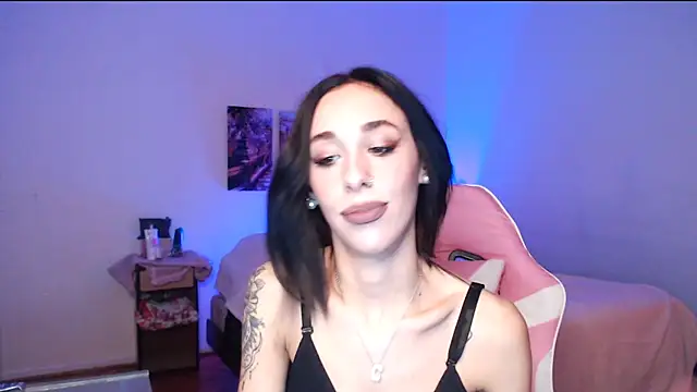 Sofia Amour online show from September 28, 10:04 pm