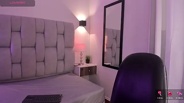 Seraphyne666 online show from February 2, 5:55 pm