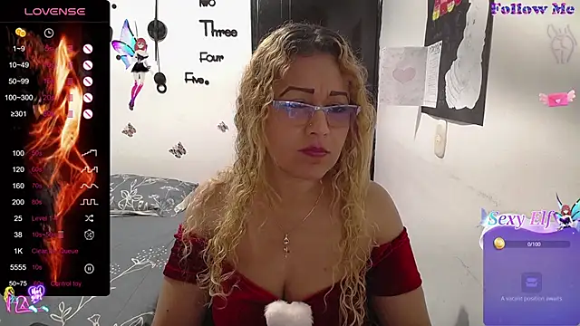 Snapshot of Skarleth_Diaz chatting on February 13, 3:35 am Skarleth Diaz online show from February 13, 3:35 am