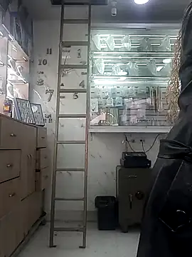 Snapshot of Skarleth_Diaz chatting on March 8, 6:12 pm Skarleth Diaz online show from March 8, 6:12 pm