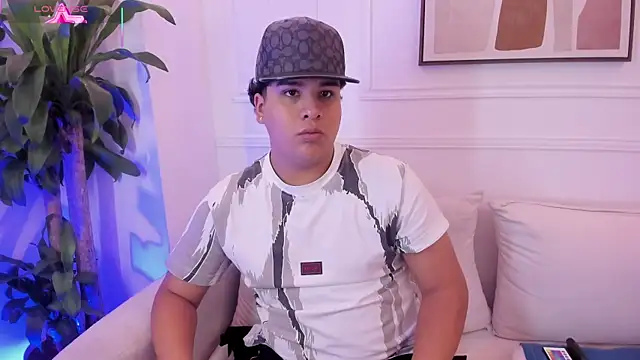 Naim Bennetsex online show from September 23, 3:15 pm