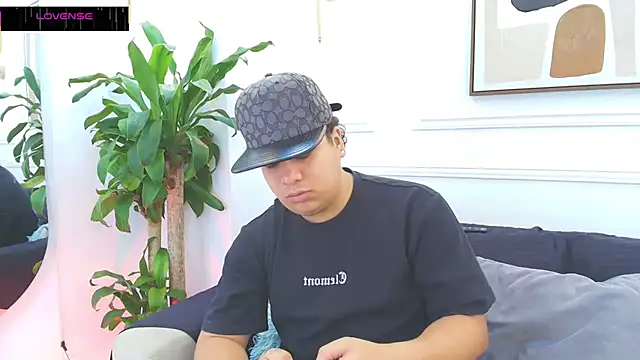 Naim Bennetsex online show from October 22, 6:29 pm