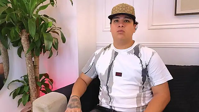 Naim Bennetsex online show from February 10, 6:01 pm