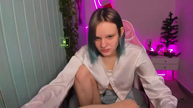 Snapshot of Elieiza_xo chatting on January 6, 10:08 am Elieiza xo online show from January 6, 10:08 am