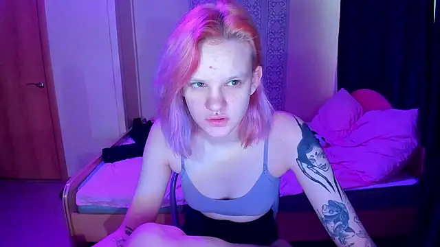 Elieiza xo online show from February 16, 9:16 am